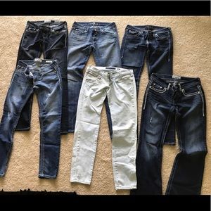 6 pairs of jeans